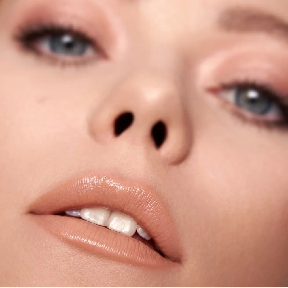 Cream Glow Hydrating Lipstick